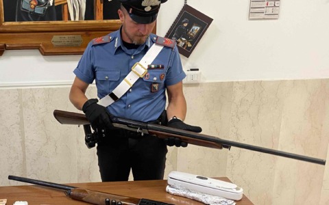 Arrestati a Lariano per droga e armi clandestine