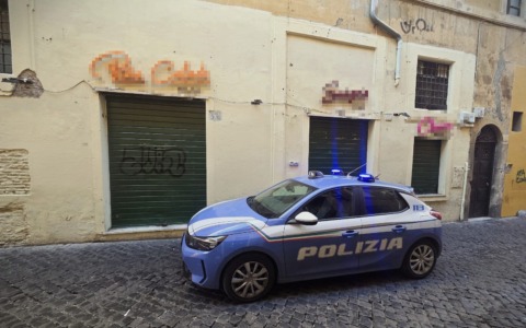 Controlli notturni a Trastevere: un arresto e multe salate