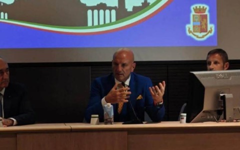 Roma si prepara al concerto di Ultimo: 250 mila fan attesi