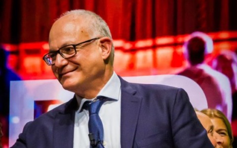 850 milioni per l’efficienza energetica di 1.300 scuole