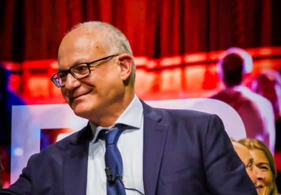 850 milioni per l’efficienza energetica di 1.300 scuole