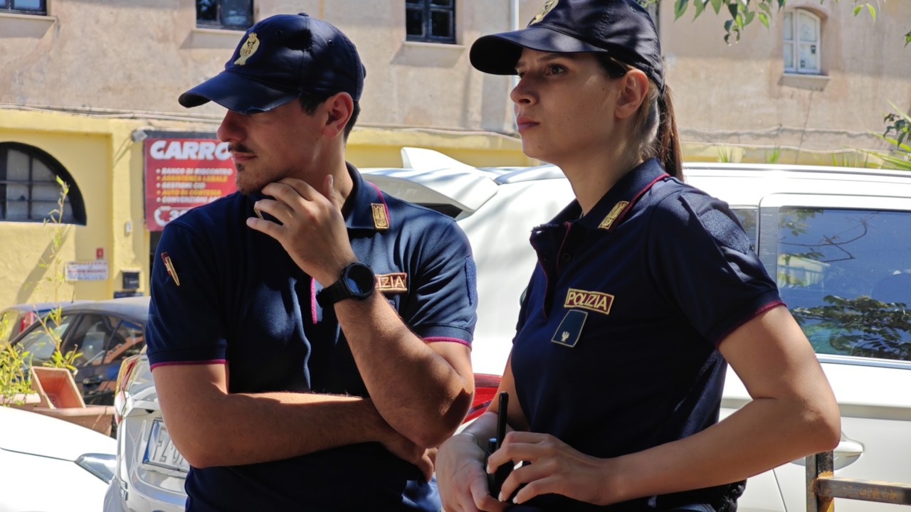 Arrestato pachistano per estorsione e aggressione a poliziotto