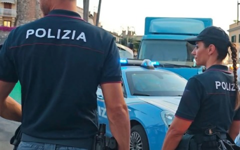 Cinque arresti per rapine tra Roma e Fiumicino