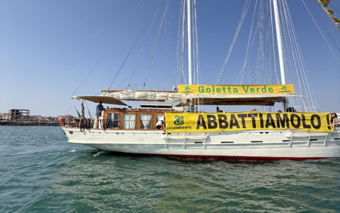 Goletta Verde chiede l’abbattimento dell’ecomostro di Nettuno