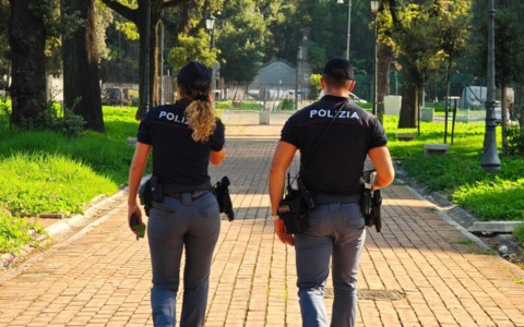 Aggressioni a Colle Oppio, arrestato l’autore degli attacchi