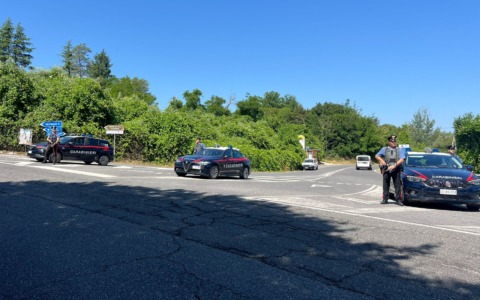 Accoltellamento durante un pic-nic: arrestata una donna di 37 anni