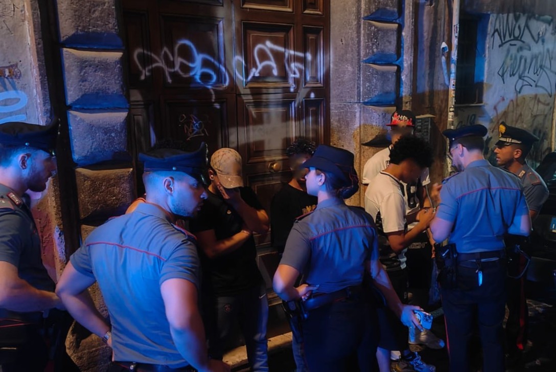 Controlli a Trastevere: 4 arresti contro spaccio e degrado