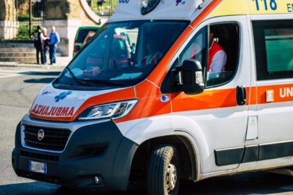 Schianto tra scooter e furgone: muore 65enne a Tessennano