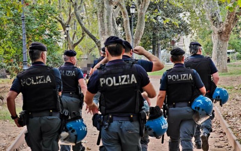 Esquilino, arresto per spaccio e cento persone controllate