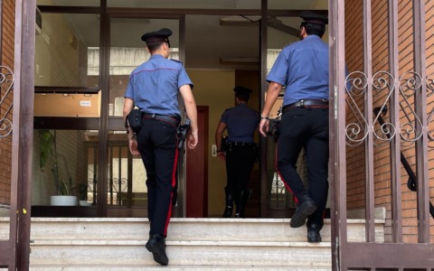 Finto carabiniere, la truffa fallisce: arrestato 33enne
