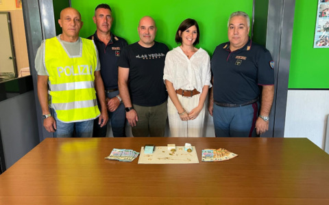 Truffa a un’anziana nel Senese: arrestato anche un minore