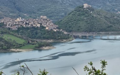 Tre vittime per annegamento tra mare e lago nel weekend