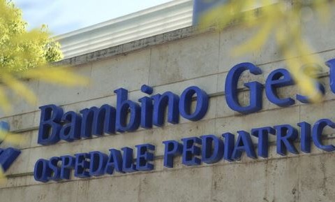 Bambina di un anno, rimosso un complesso neuroblastoma a Roma