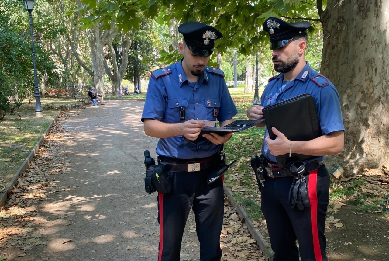 Esquilino, controlli dei carabinieri: 4 arresti e 8 Daspo