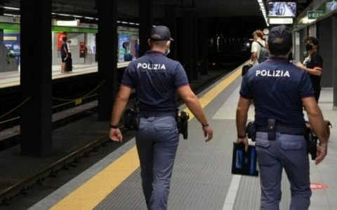 Roma, sette arresti per furti e rapine tra metro e centro