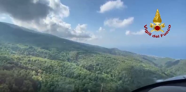 Ultraleggero caduto a Fuscaldo, proseguono rilievi e recupero