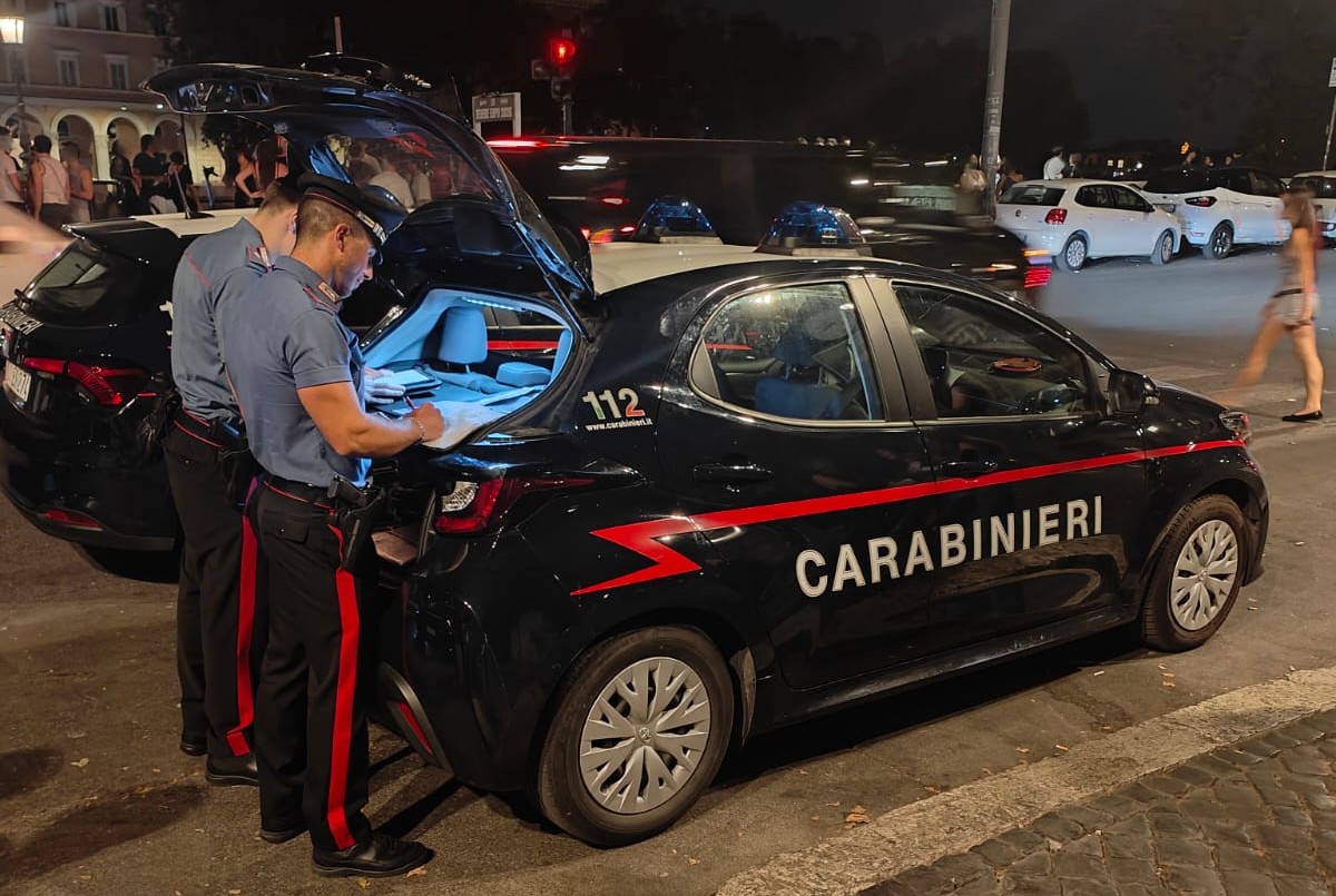 Movida a Roma, otto arresti e due denunce dei Carabinieri