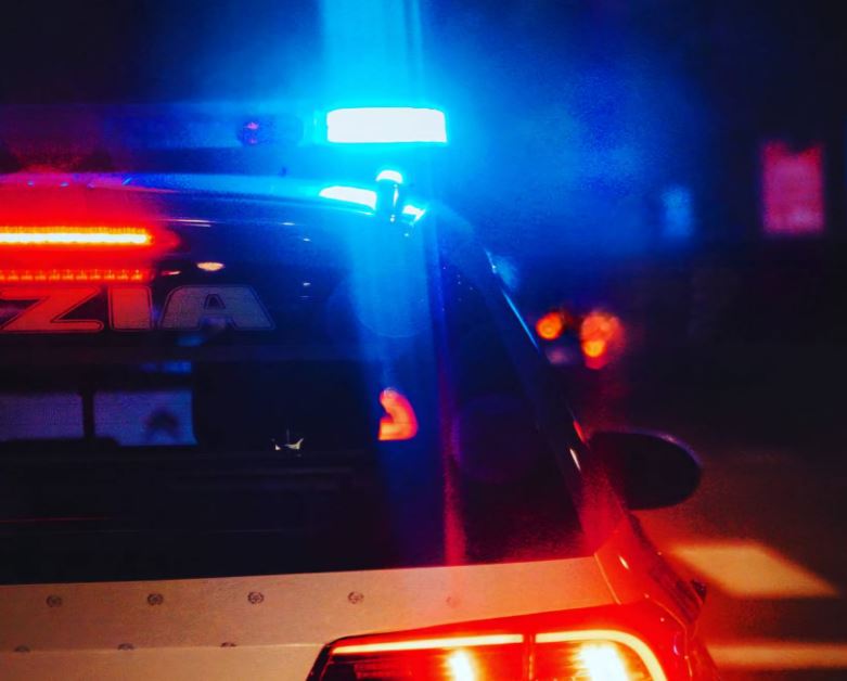 Esplosione in un palazzo a Don Bosco: indagini in corso