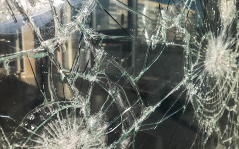 Vandali al centro anziani di Fiano Romano