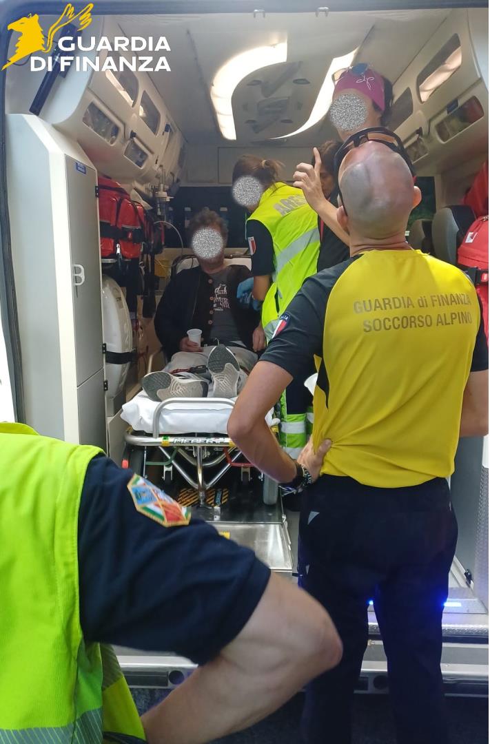 Scompare da una struttura, 55enne ritrovato nel bosco