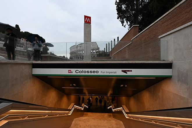 Metro C, lavori al Colosseo: chiusure anticipate e stop