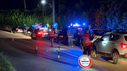 Lite in discoteca, 19enne accoltellato alla gamba da un minorenne