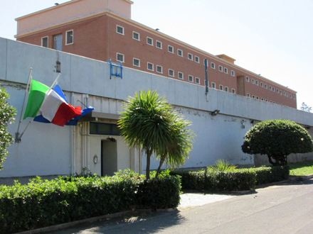 Lavitola, la difesa: «Scarcerazione per i termini del Riesame»