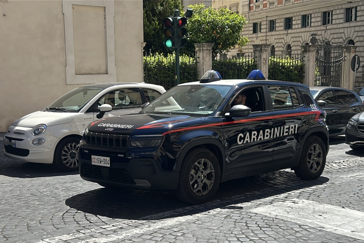 Monti, 32enne arrestato per sequestro, violenza sessuale e rapina