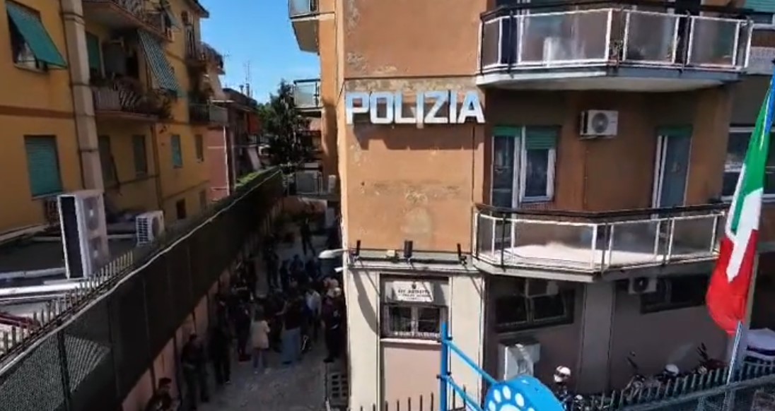 Aurelio, controlli della Polizia: 210 persone identificate