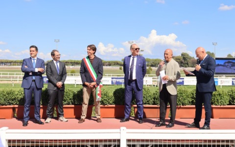 Capannelle, oltre 5mila persone per la festa dei 100 anni