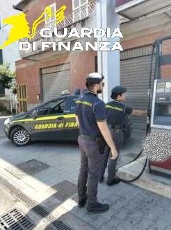 Controlli al distributore: sanzioni per 16mila euro a Roma