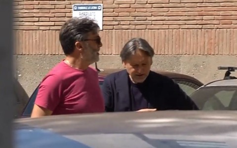 Chioschi di Sabaudia, la Cassazione: «Prove inesistenti su Secci»