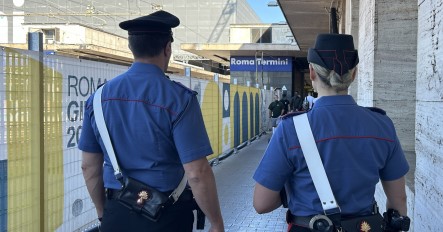 Controlli a Roma: otto arresti per furti, rapine e borseggi