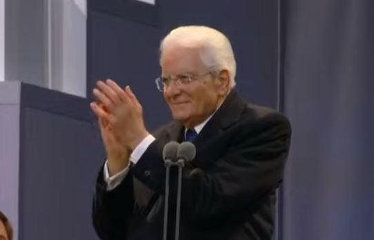 Mattarella ad Amatrice per l’avvio dell’anno scolastico