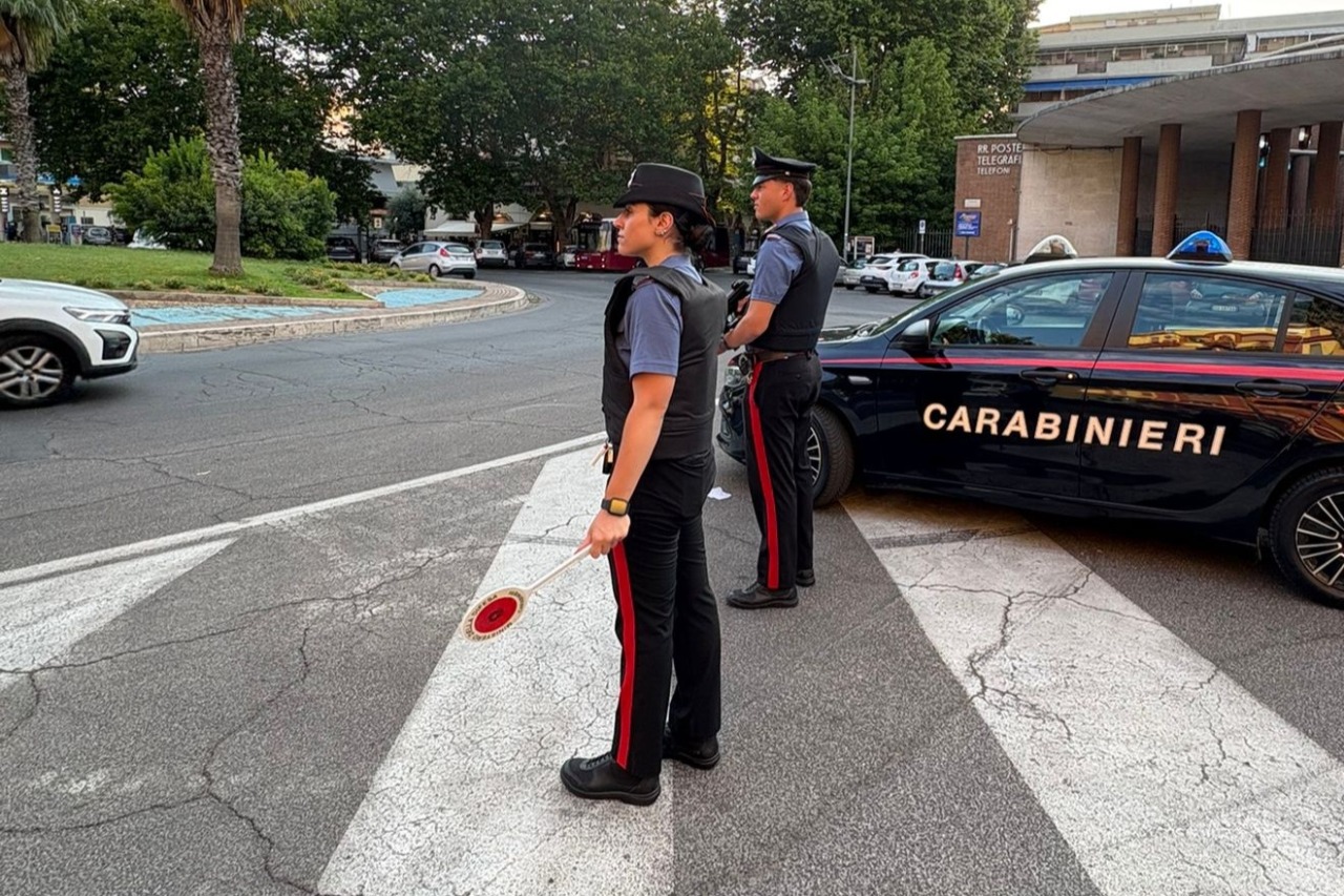 Litorale romano, controlli dei Carabinieri: 7 arresti e 11 denunce