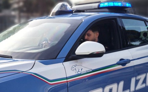San Basilio, maxi-controlli: tre arresti e un’auto diplomatica