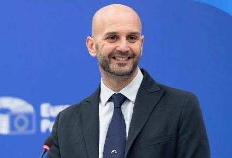 Procaccini: «L’accordo Italia-Albania è il modello dell’Ue»