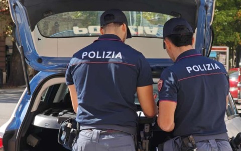 Rapine e furti a Roma: cinque persone arrestate dalla Polizia