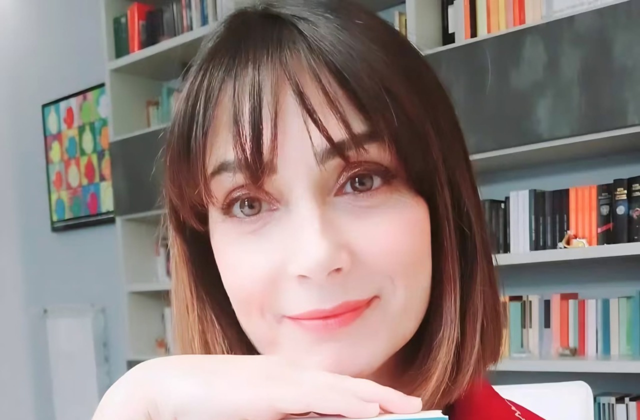 Pallini metallici contro Cristina Stillitano a Roma