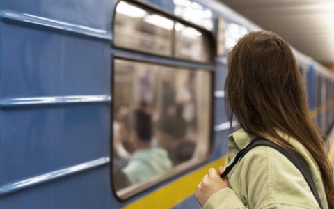Caos treni per il chiodo: multa da 1,75 milioni a Rfi