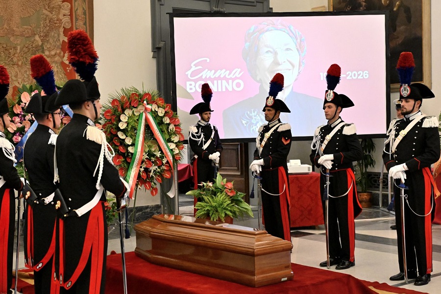 Campidoglio, l’ultimo saluto a Emma Bonino