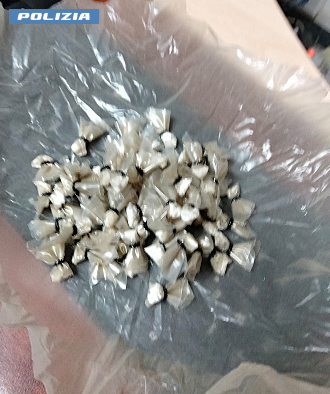 Tivoli, scambio di crack sotto osservazione: quattro arresti