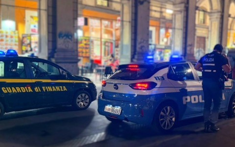 Stazione Termini, operazione interforze: cinque arresti